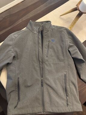 Ariat Men's Gray Lightweight Softshell Jacket